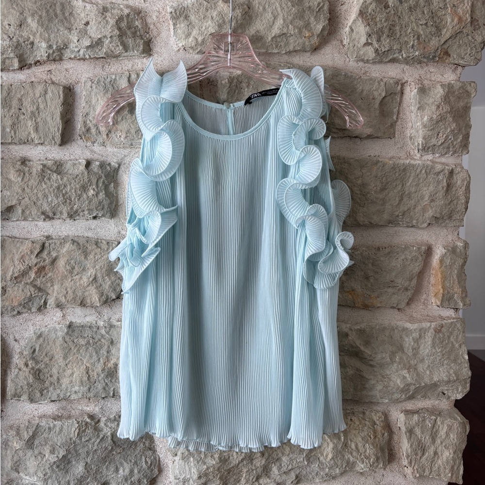 Zara Pleated Sleeveless Mint Aqua Ruffle Blouse sz L